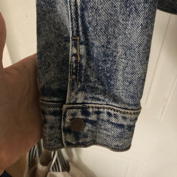 WRANGLER Acid-wash Denim Jacket - Picture 11 of 12